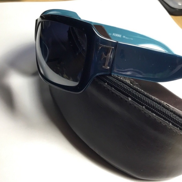 VINTAGE GIANFRANCO FERRE GF77604 SUNGLASSES TEAL BLUE RARE Made in Italy - Picture 4 of 4